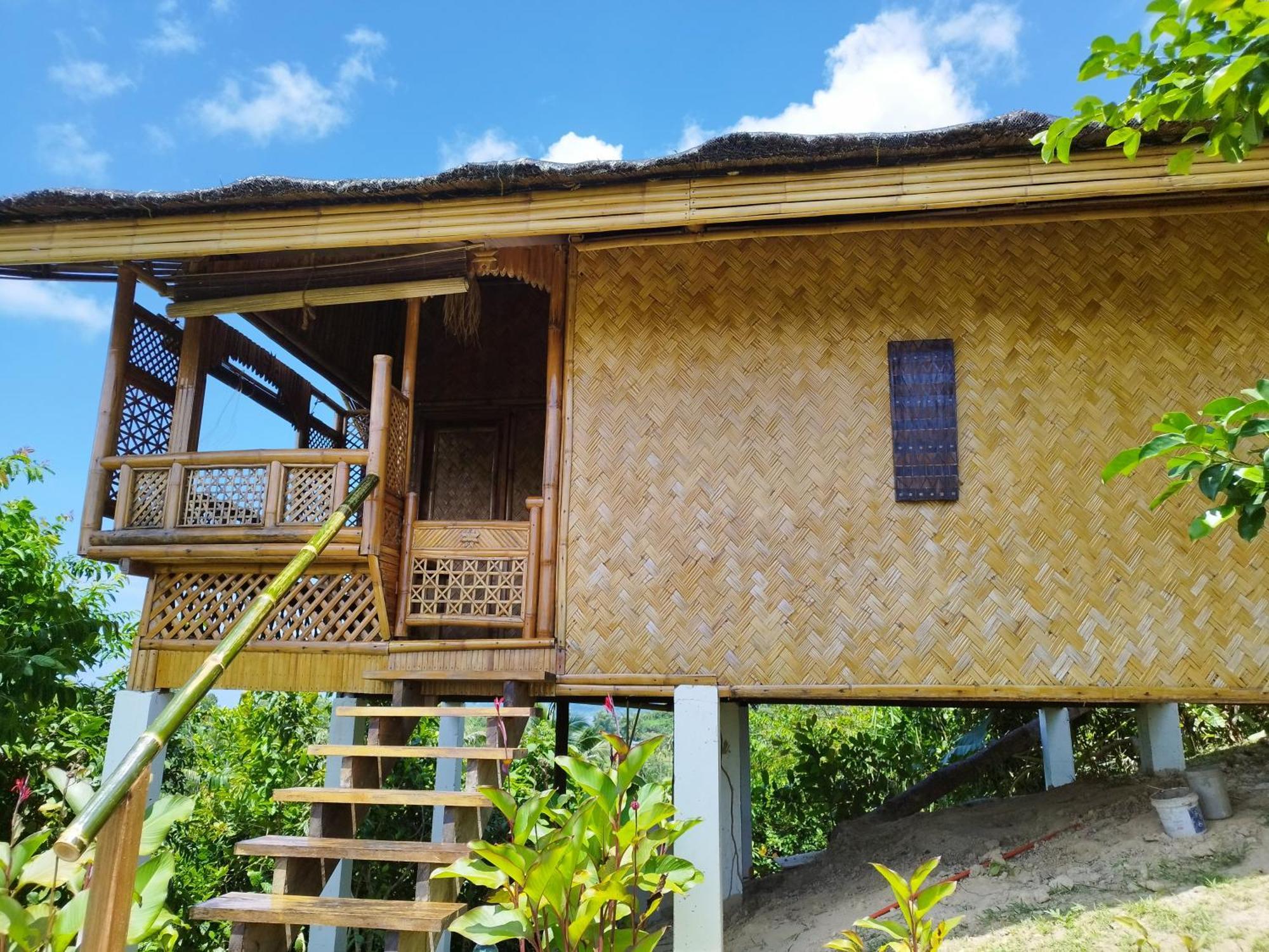 Ocean Green Eco Lodge Puerto Princesa Buitenkant foto