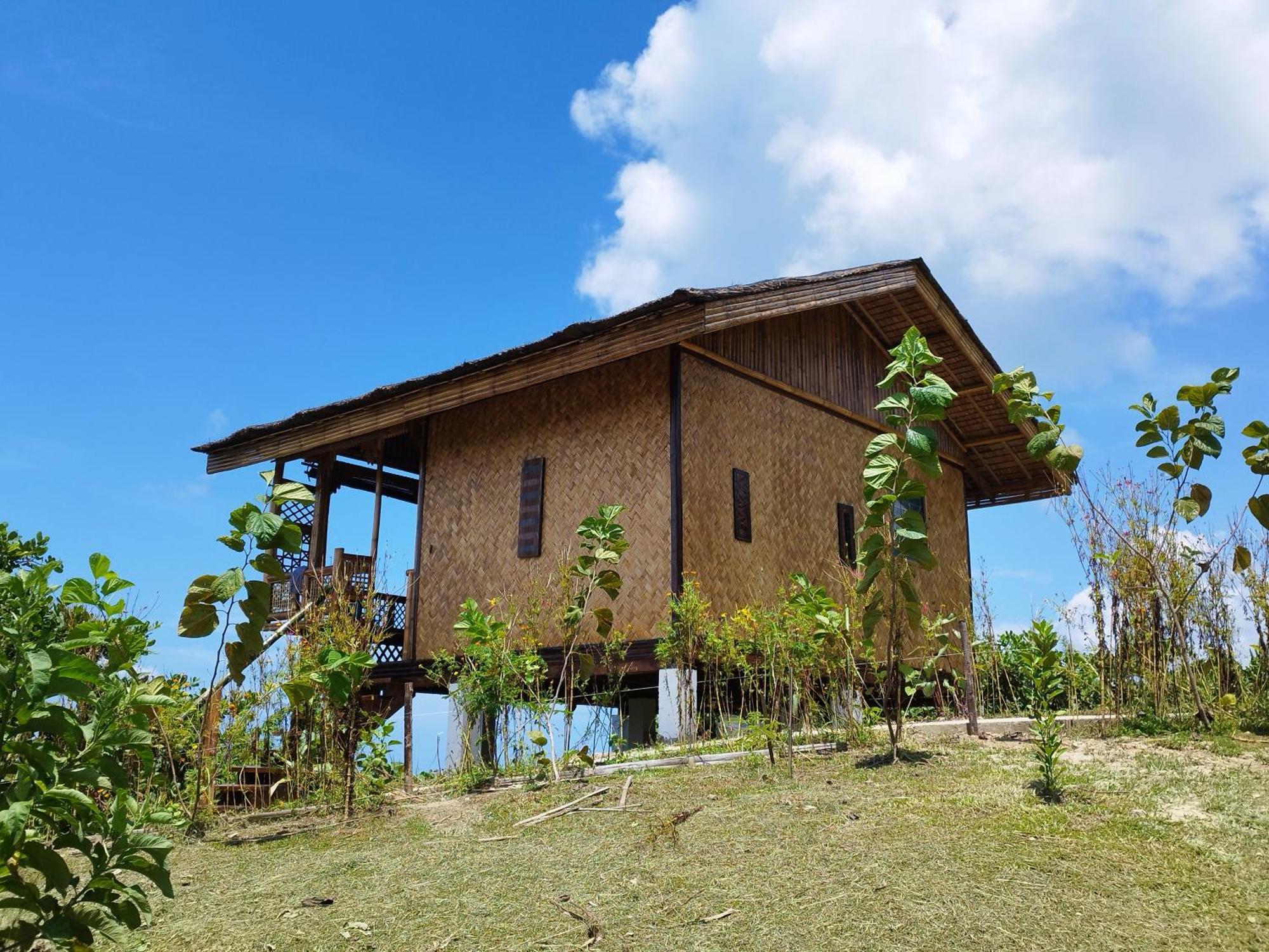 Ocean Green Eco Lodge Puerto Princesa Buitenkant foto